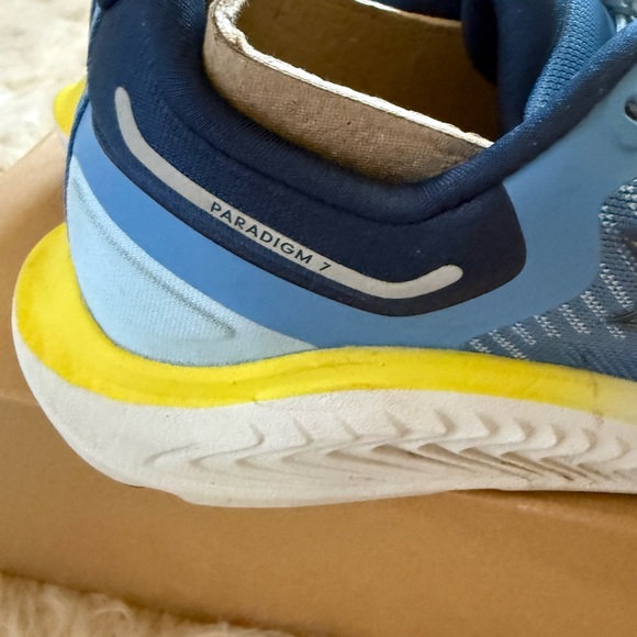 Women’s Altra Paradigm 7 Shoes - Picture 5 of 15